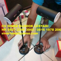 Kap Lampu Pameran Spotlight 7W